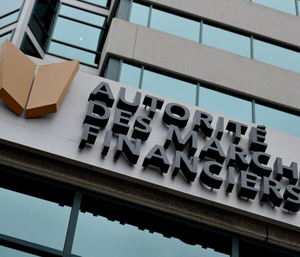 AMF : Renforcer la régulation au Québec